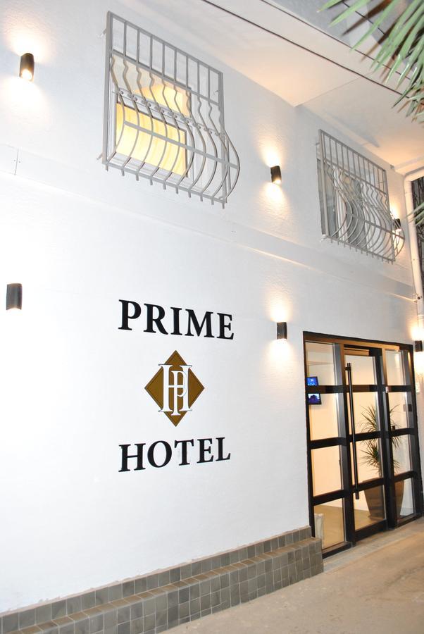 Prime Hotel Тирана Екстер'єр фото